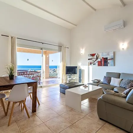 Villa Villa Avec Vue Panoramique Et Piscine Privee A Corbara Corbara